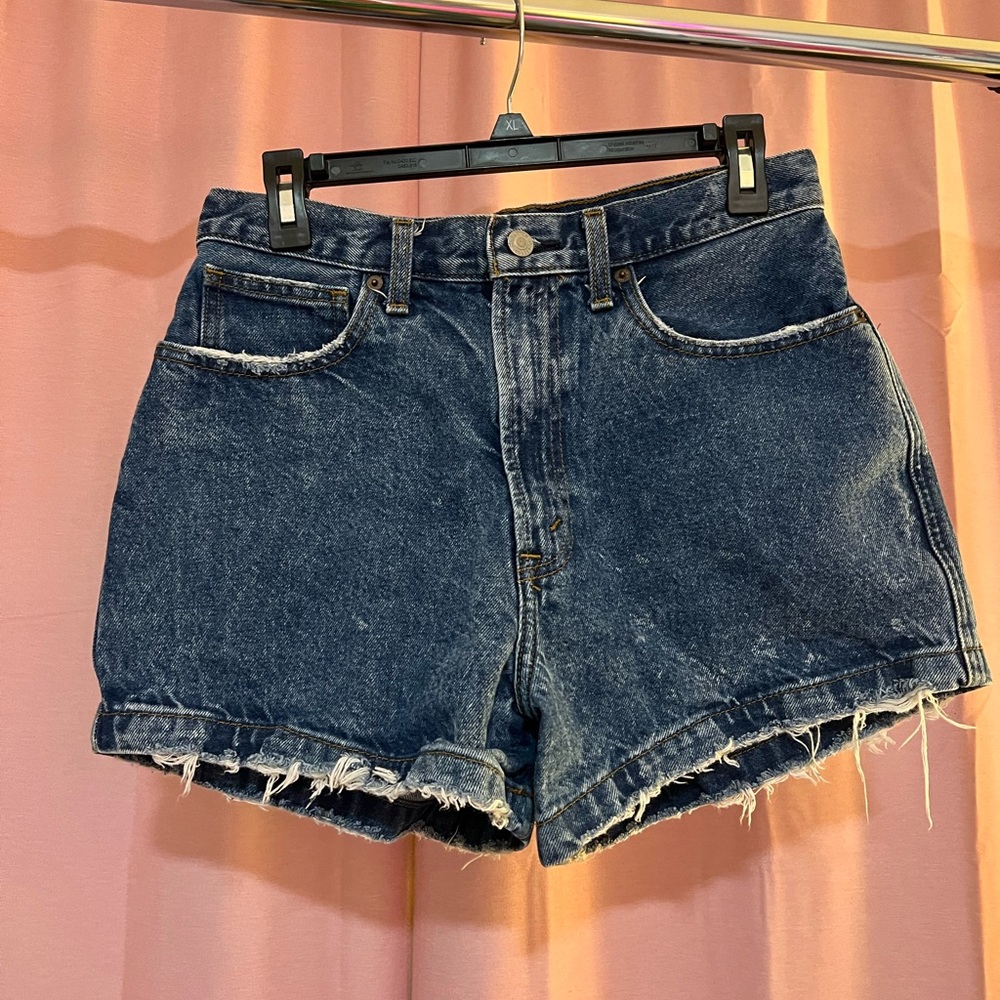 ABERCROMBIE & FITCH NATURAL RISE SHORT SZ.29/8